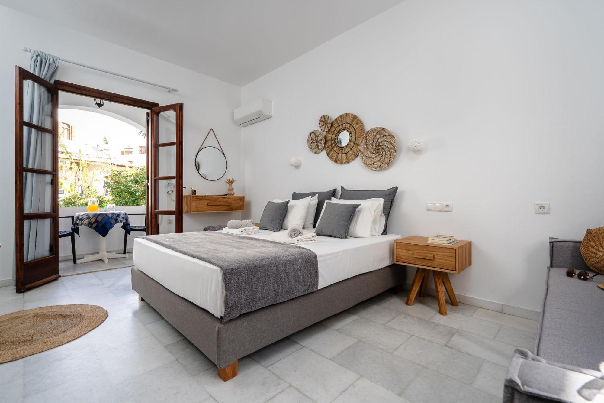 Katerina Studios Naxos City Экстерьер фото