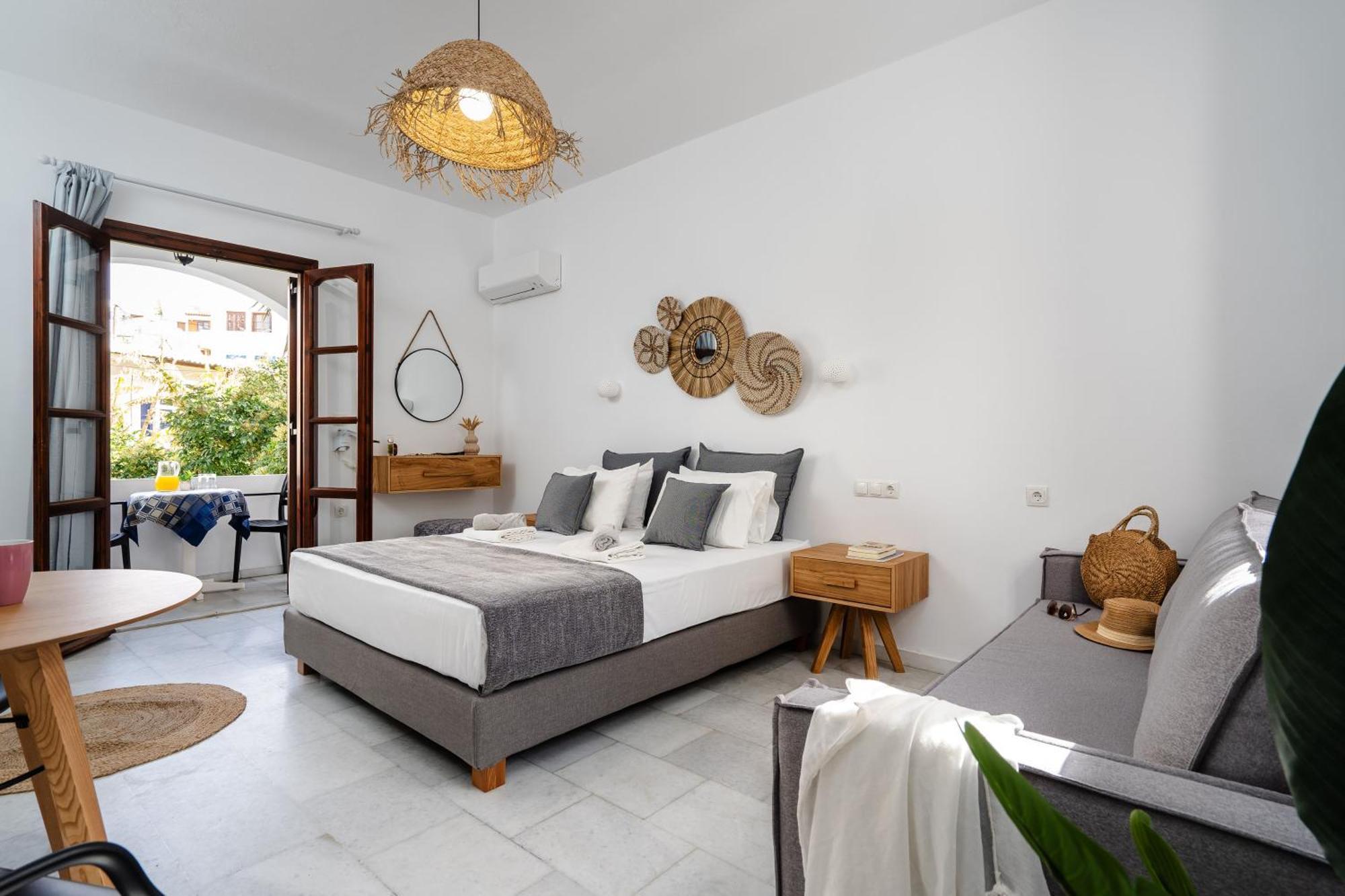 Katerina Studios Naxos City Экстерьер фото