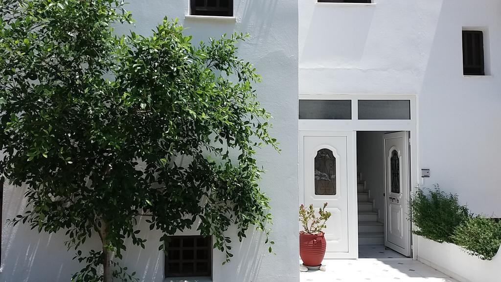 Katerina Studios Naxos City Экстерьер фото